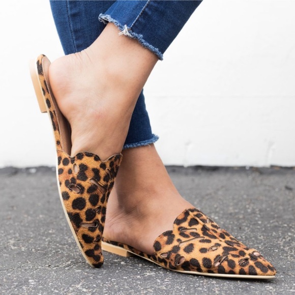 LAST 1️⃣ Leopard Vegan Suede Slide - Picture 2 of 8